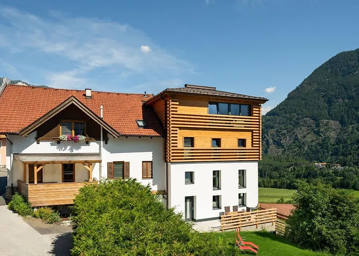 Schneggnheisl - * Sautens